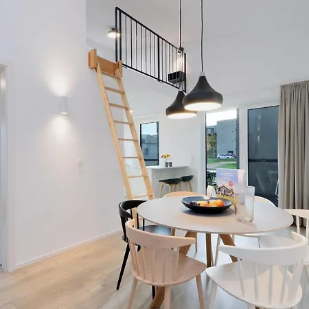 別荘 2 Bedroom Cozy In Lembruch-duemmer レンブルッフ